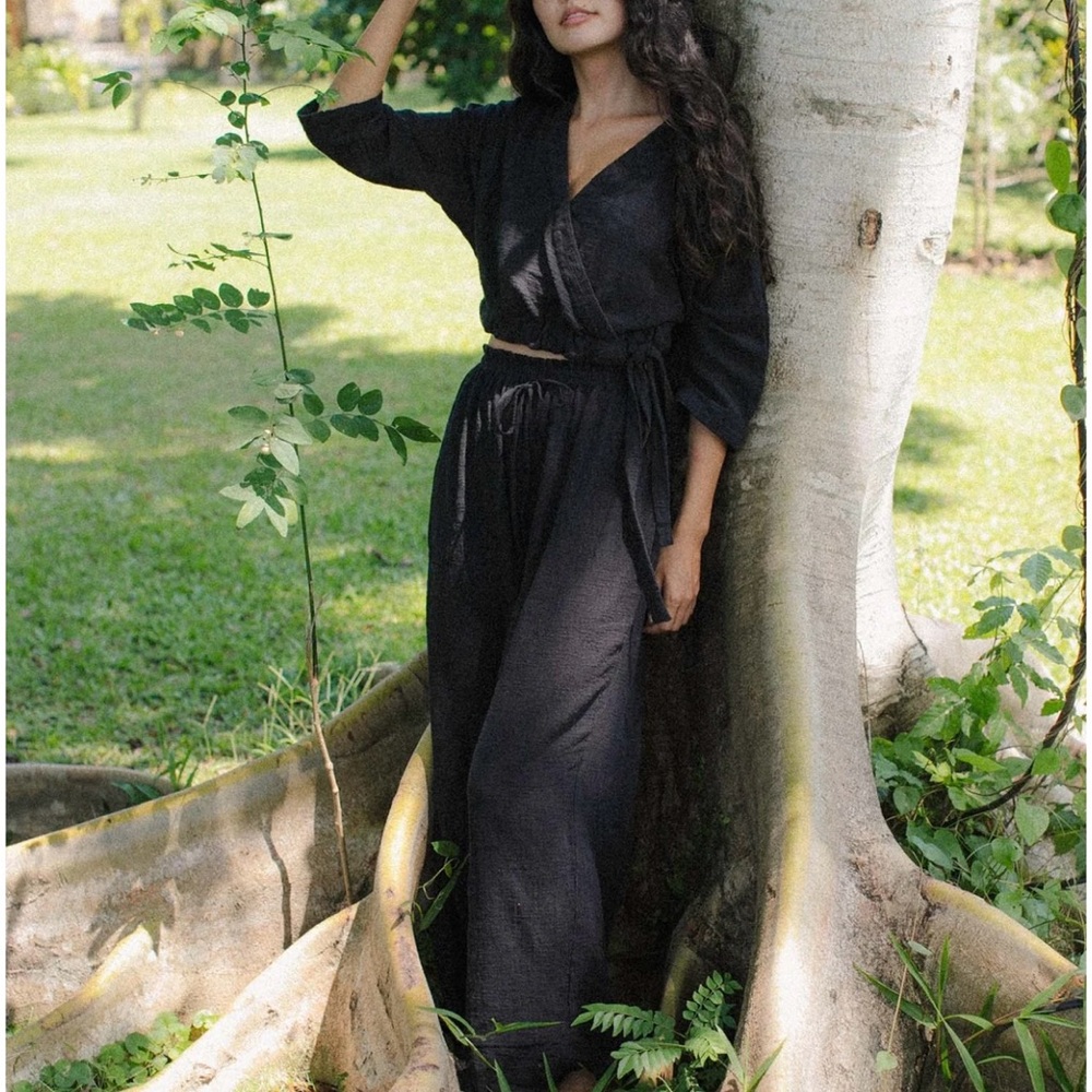 Indigo Luna Flow Pants in Black XS/S